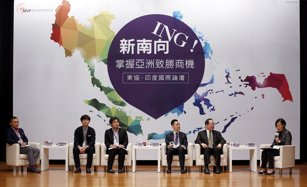 貿協新老闆想當航海王,卻面臨西進難題。
