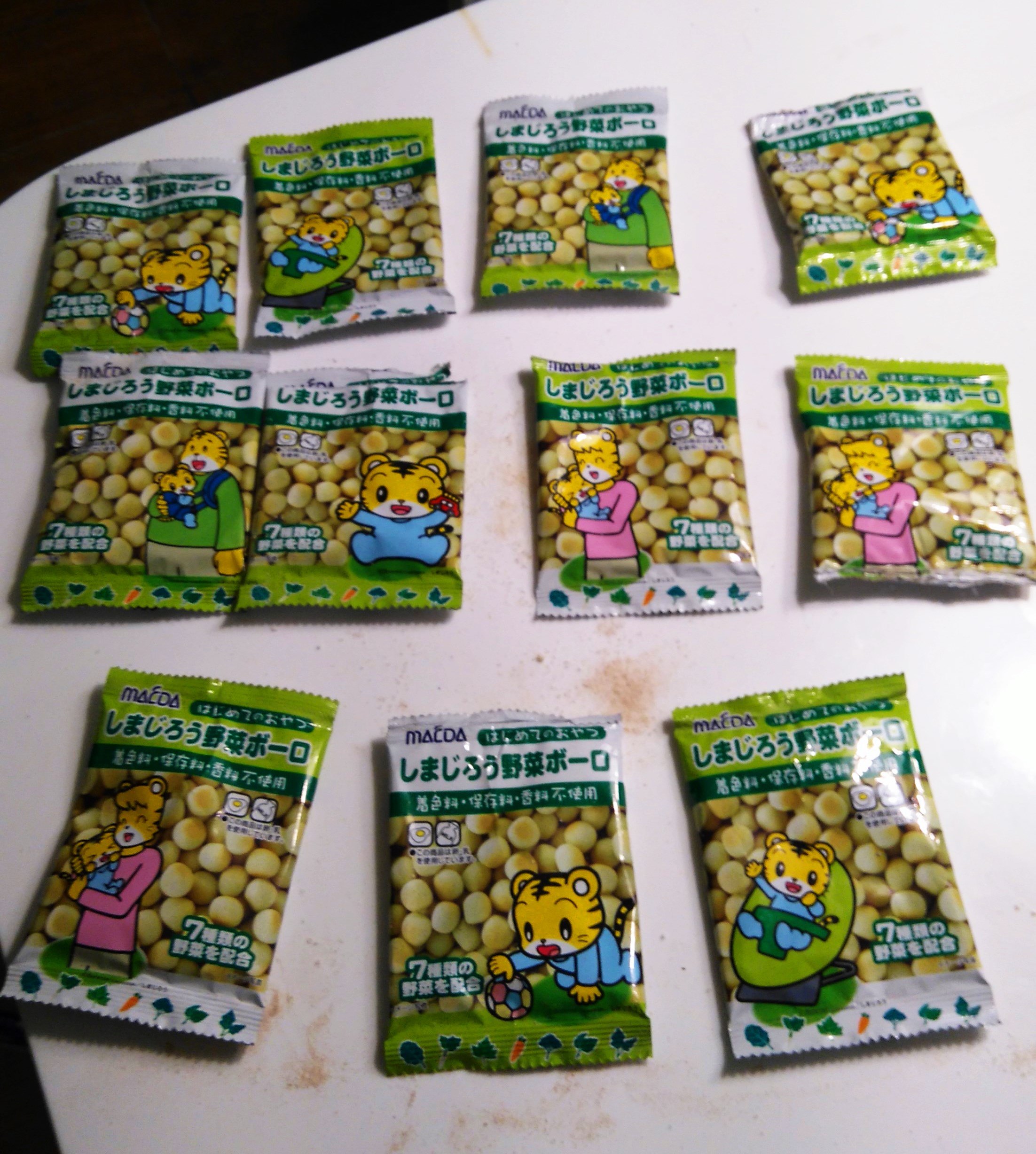 毒品偽裝成巧虎小饅頭零食的樣子,若不察恐被孩童誤食。