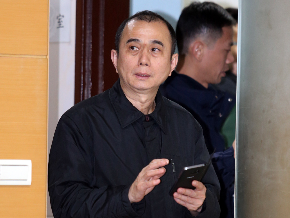 史金生原本是北京烤鴨廚師，在台股大多頭的年代賺到大錢後，轉為扮演股市金主的角色。