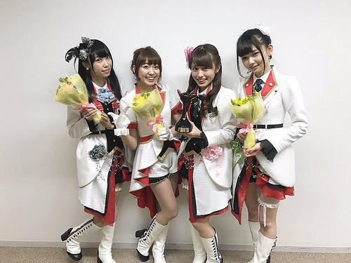 歌唱賞──伊波杏樹、逢田梨香子、諏訪七香、小宮有紗、齊藤朱夏、小林愛香、高槻加奈子、鈴木愛奈、降幡愛（Aqours－LoveLive!Sunshine!!）