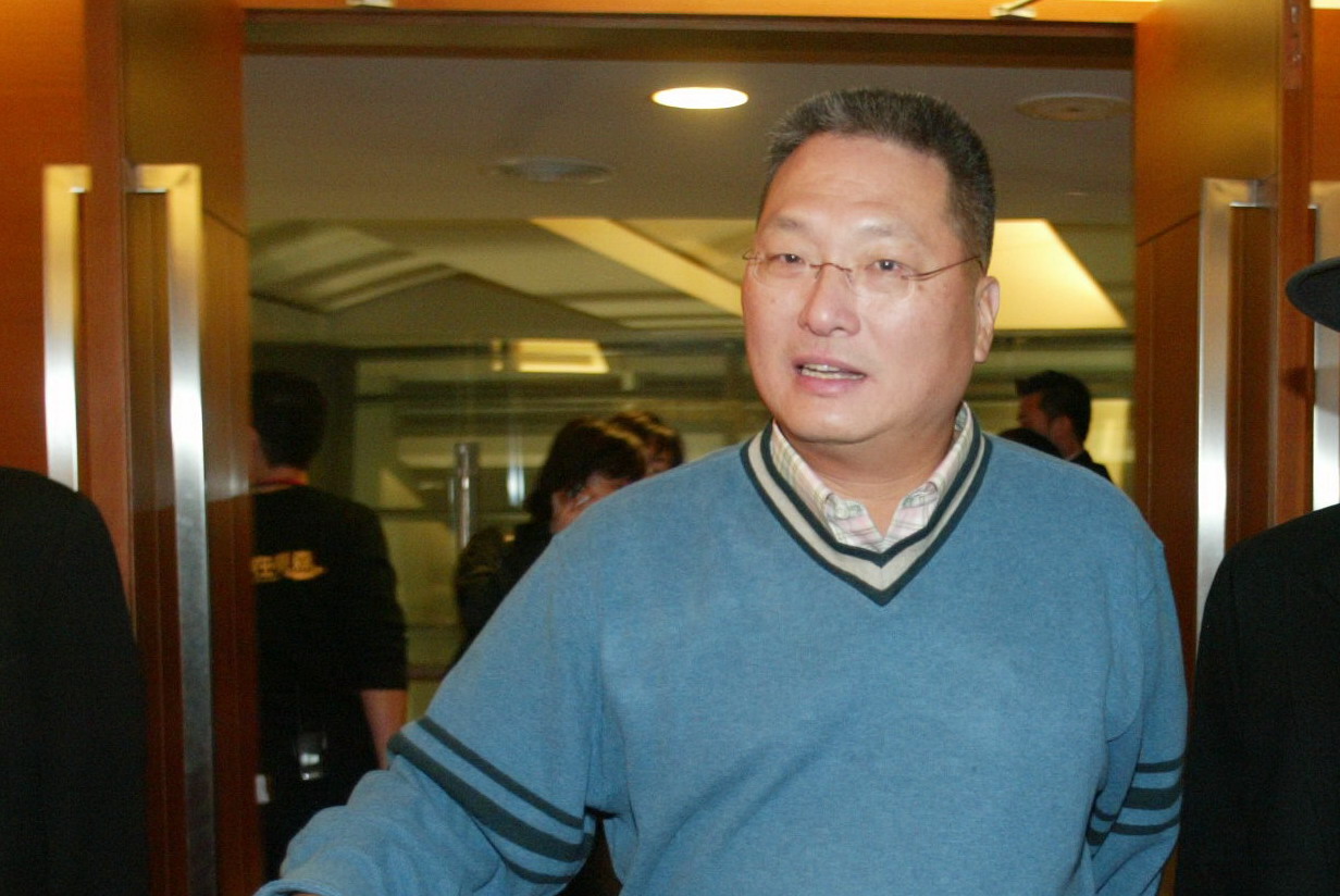 王令麟積極想購回東森電視股權，提告要求讓他優先出價。