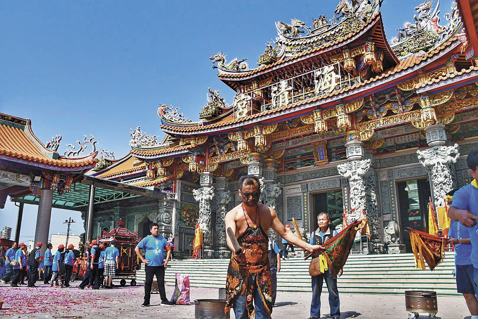 五股青天宮祖廟源自雲林三條崙的海清宮(圖),供奉包公為主神。(翻攝三條崙海清宮閻羅天子包公祖廟臉書)