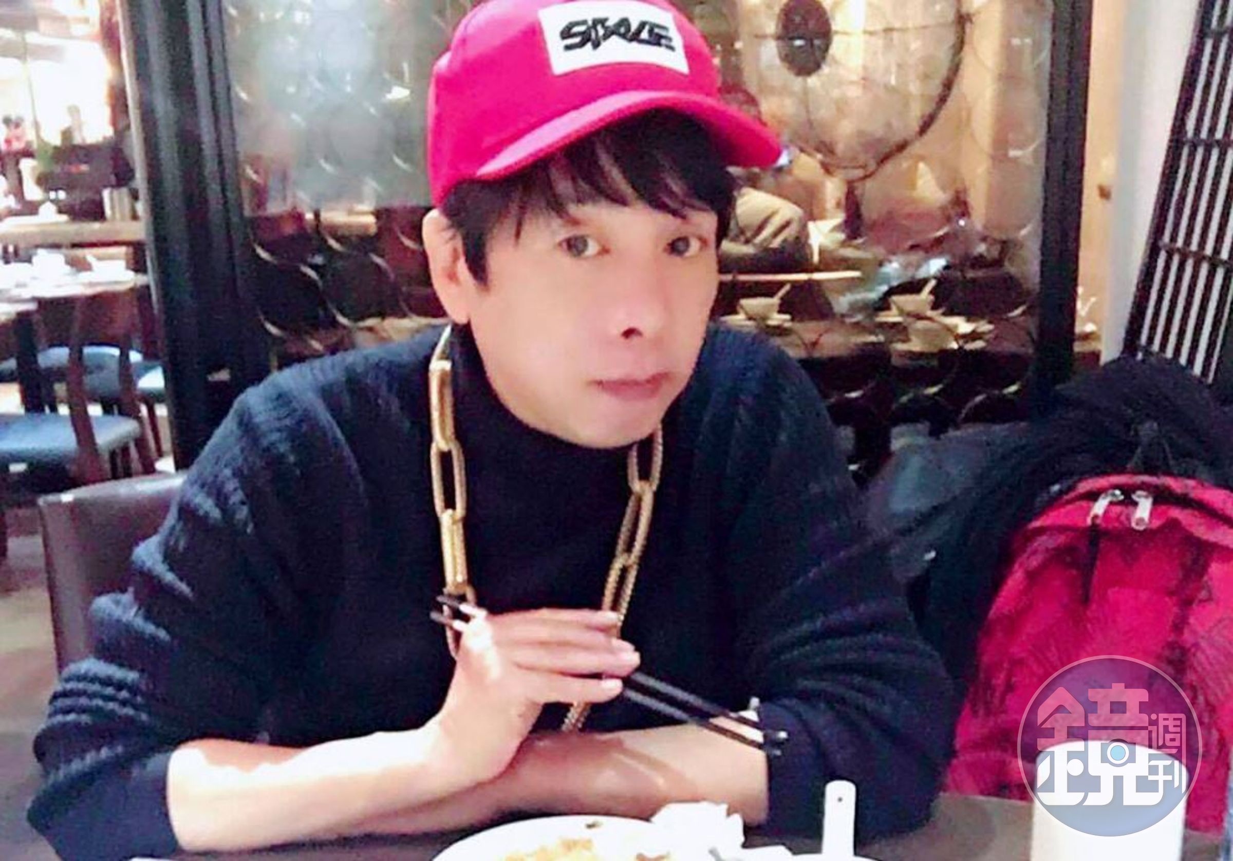 曹西平與4位兄弟的恩怨情仇，都因父親而起。（翻攝自曹西平臉書）