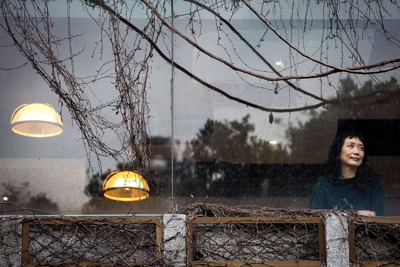 成功抗癌10年來，蔡璧名每天都要讀《莊子》和打太極拳，達到放鬆身心功效。