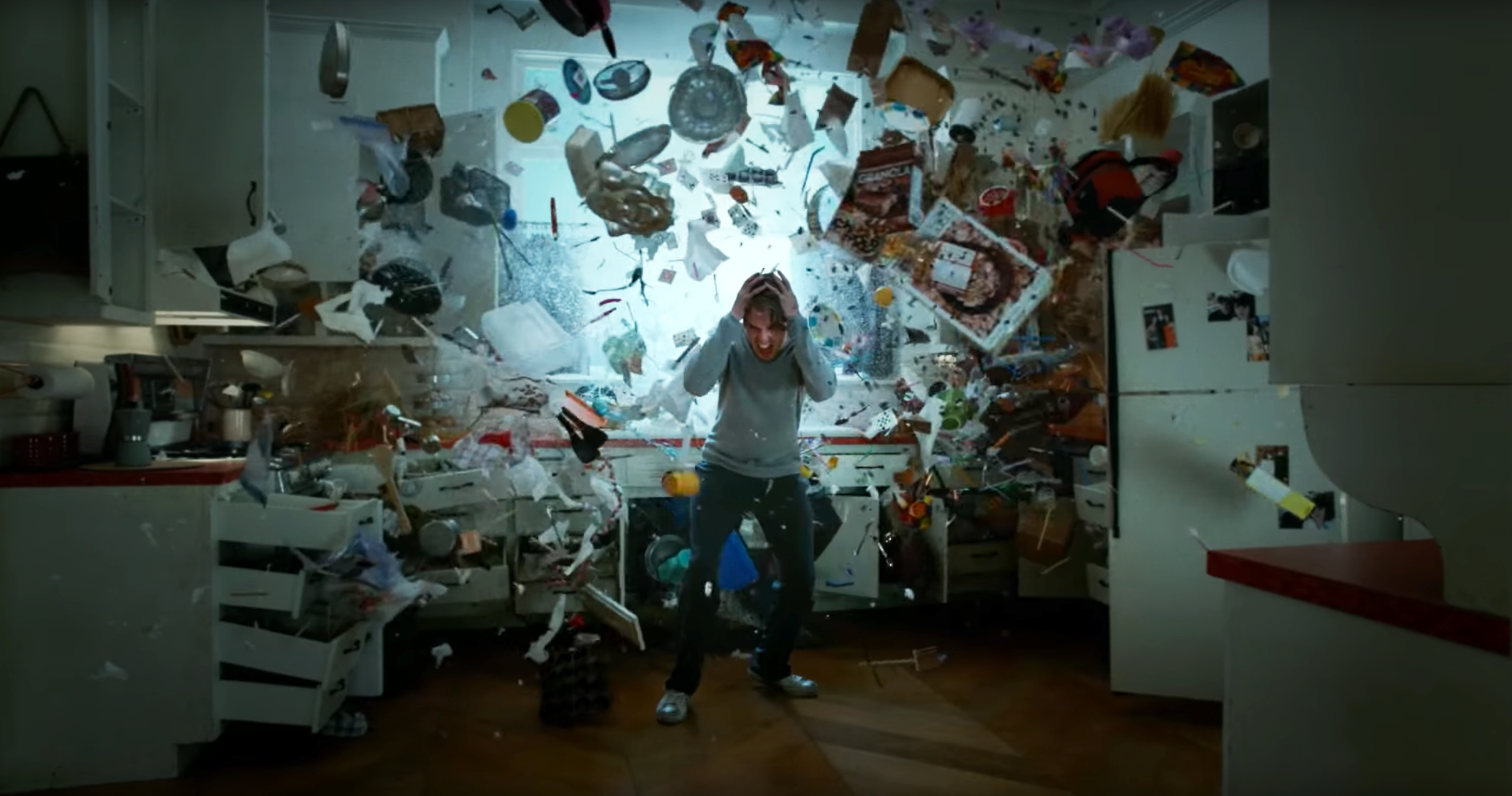 《變種軍團》中，男主角大衛有著比Ｘ教授還強的腦念力，但經常失控。