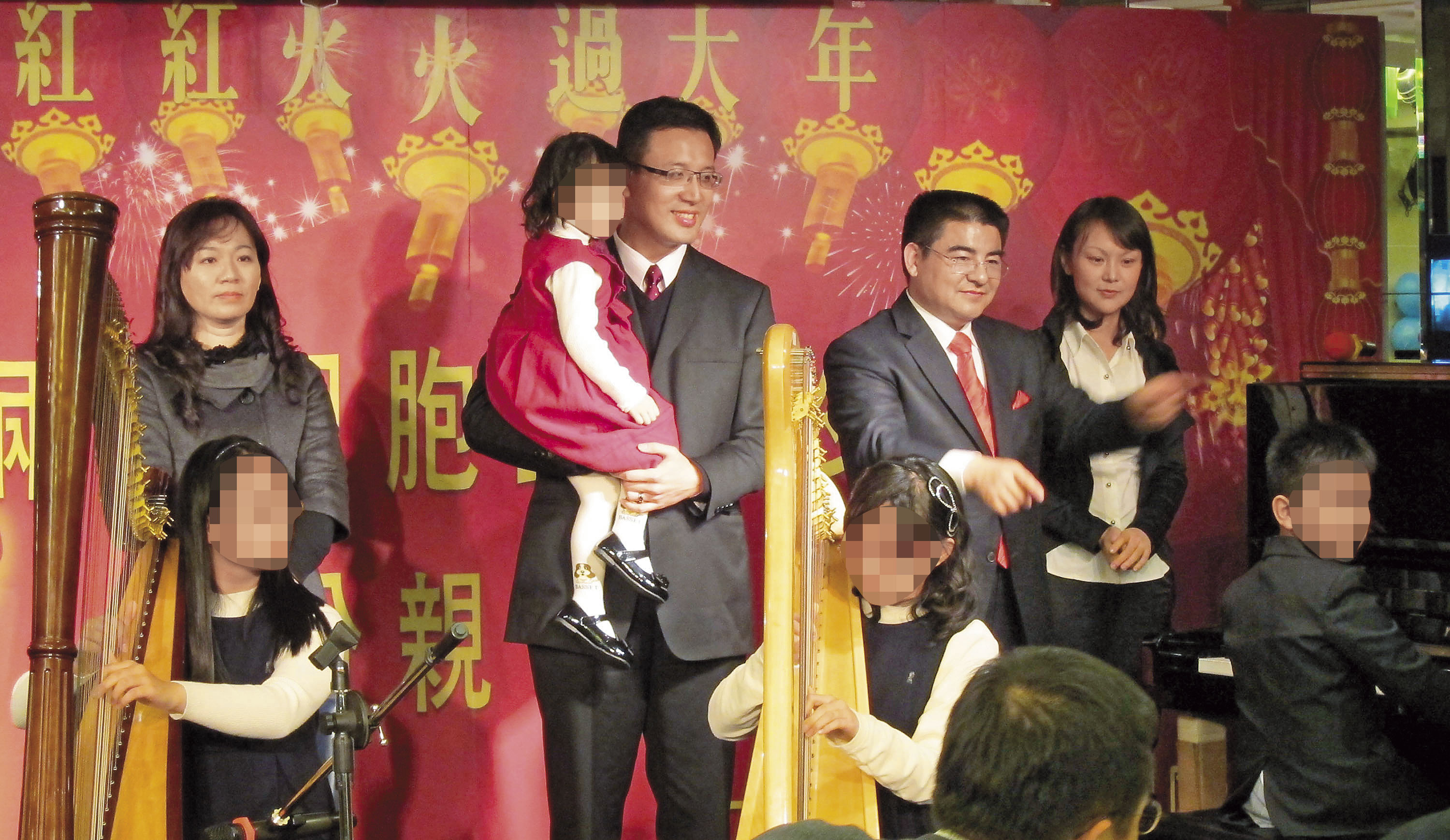 早婚的吳志剛與妻子育有3名女兒,最大的女兒已經上大學。(中央社)