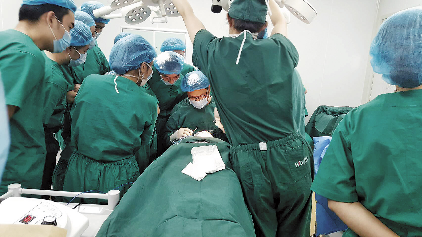 【抽脂瀕死】如何選擇正規醫美看這裡