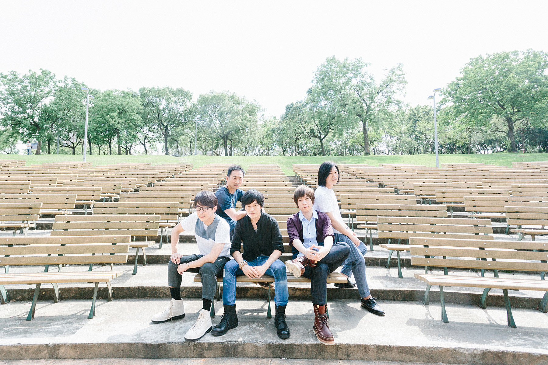 五月天20週年演唱會即將開唱，期待五迷的表現能成為典範。