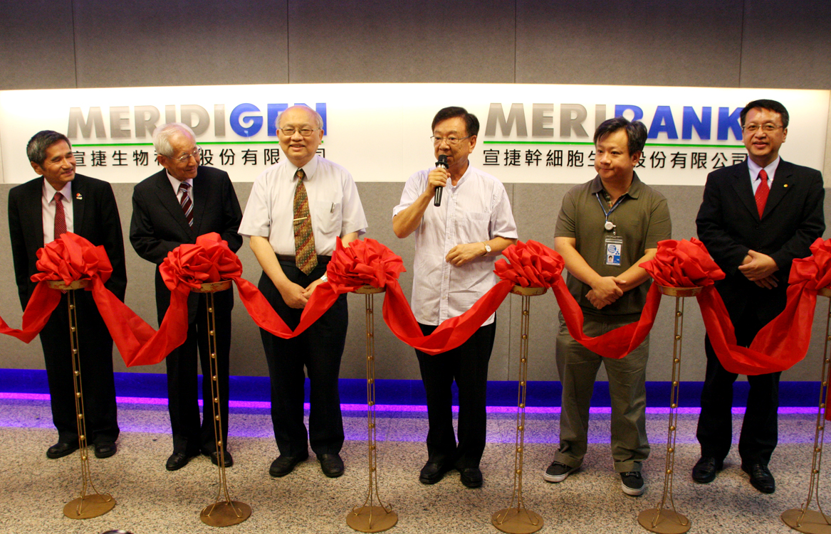 宣捷董事長宣明智從半導體轉戰生技有成，最近龍心大悅。