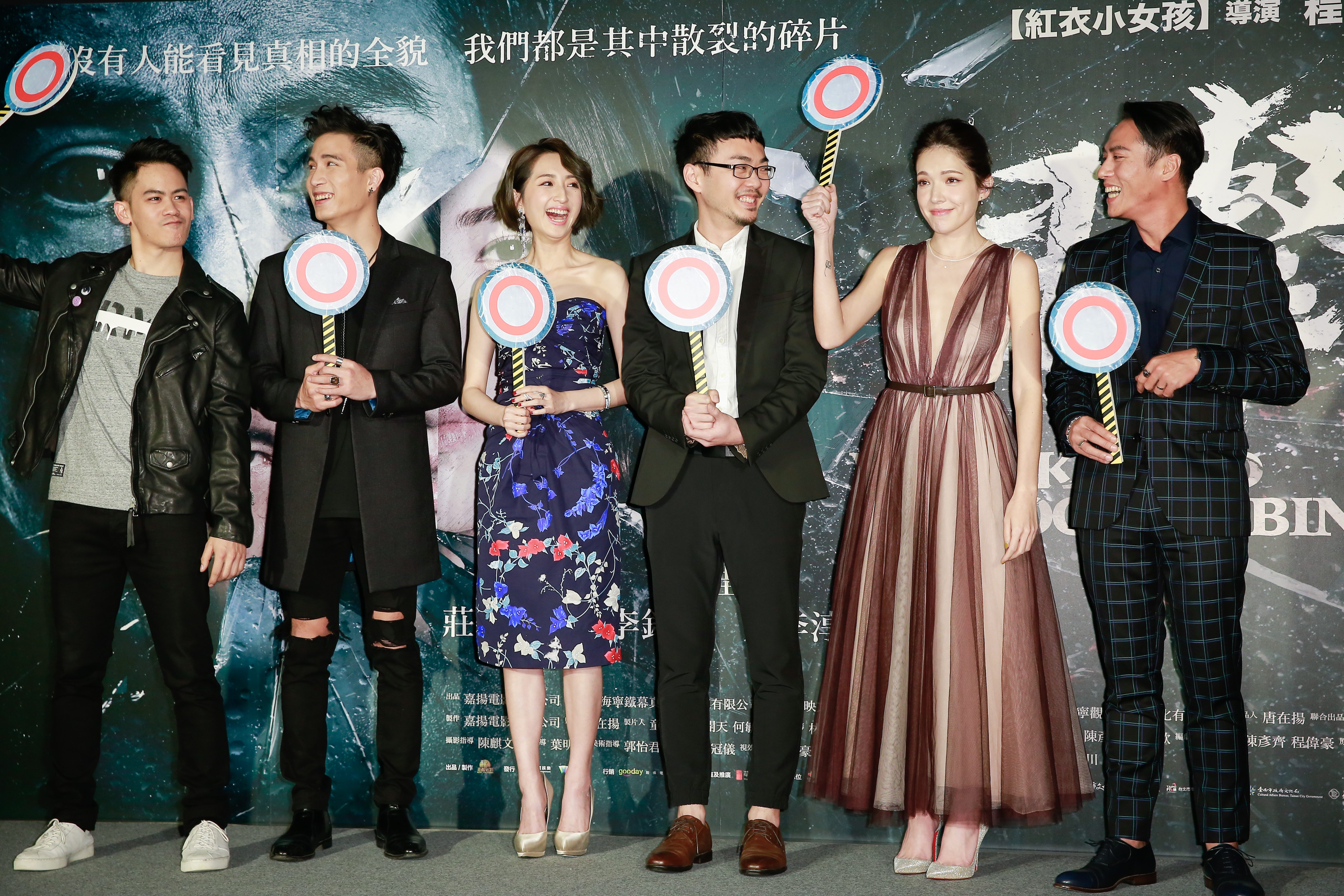 《目擊者》日前舉行首映，演員李淳（左起）、陳彥允、柯佳嬿、導演程偉豪和許瑋甯和莊凱勛一起出席盛會。
