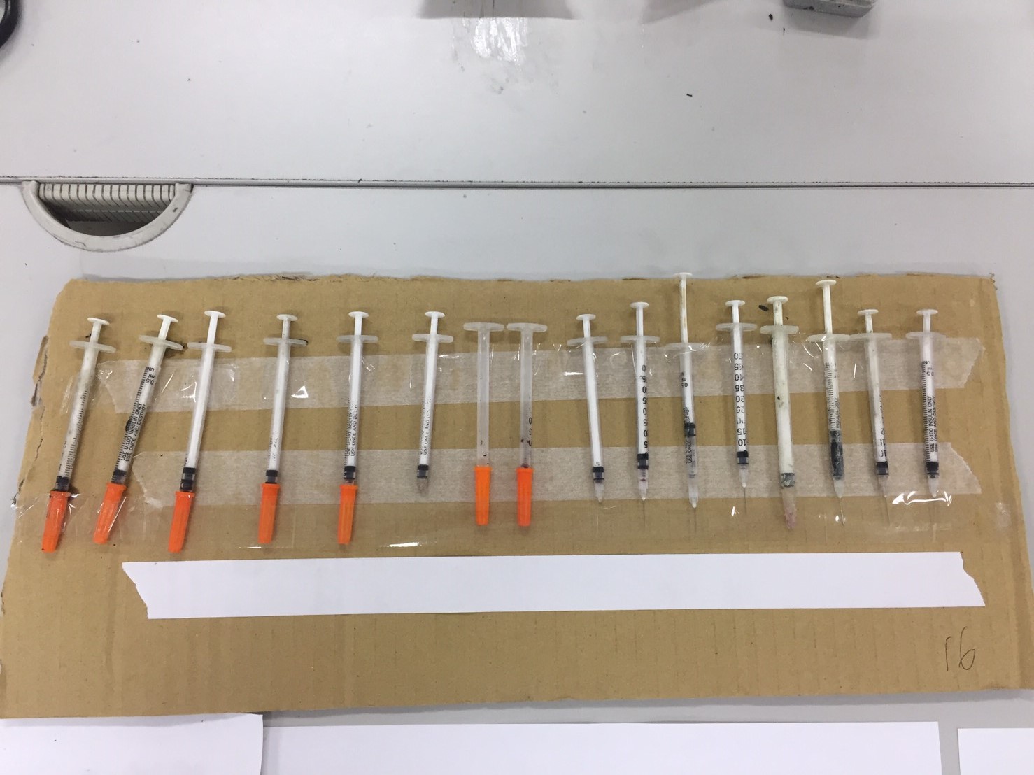 劉女因吸毒而被通緝，追蹤也只剩毒品陪葬。