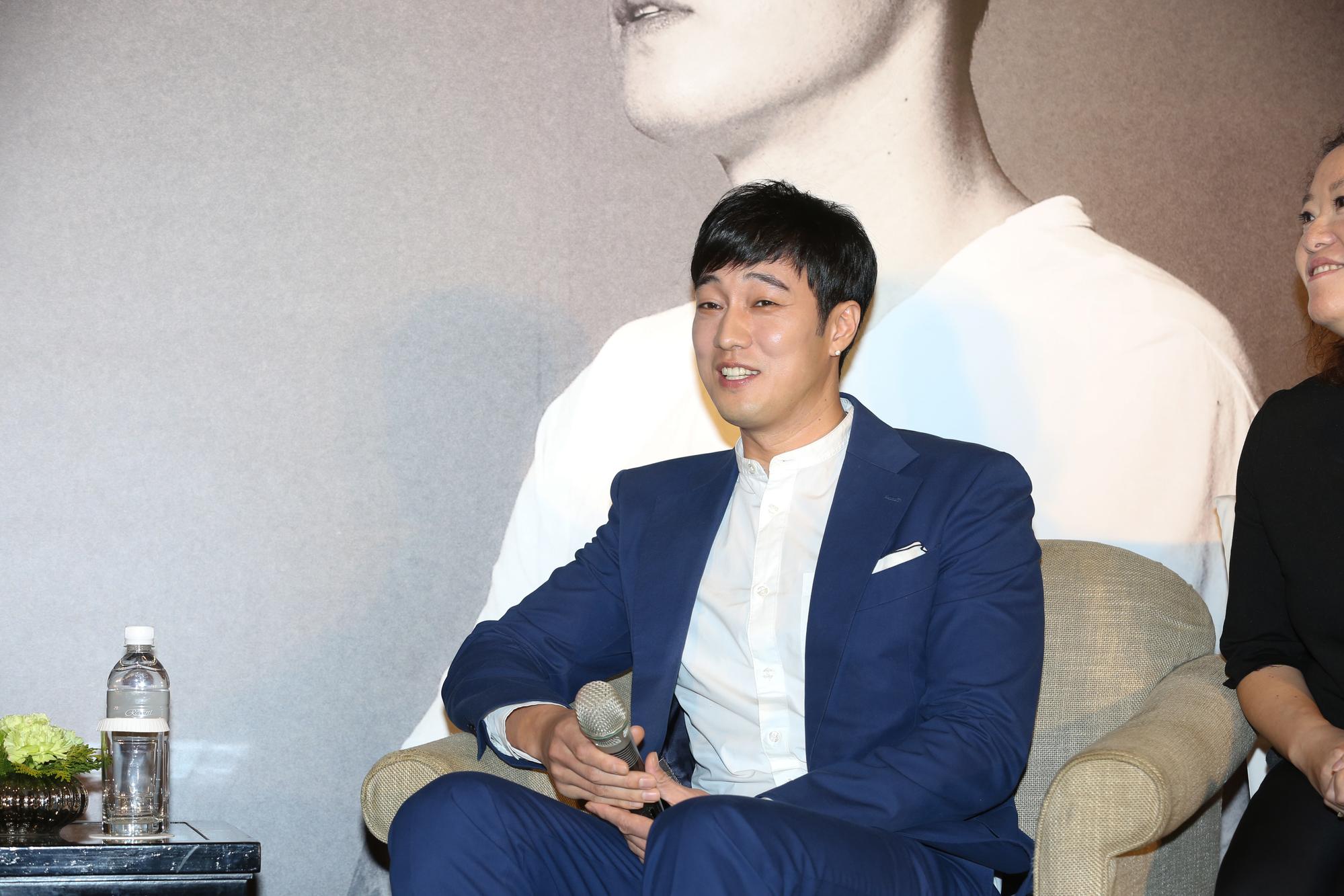 出道20年,蘇志燮演過多部影視作品,是台灣許多觀眾耳熟能詳的韓星。