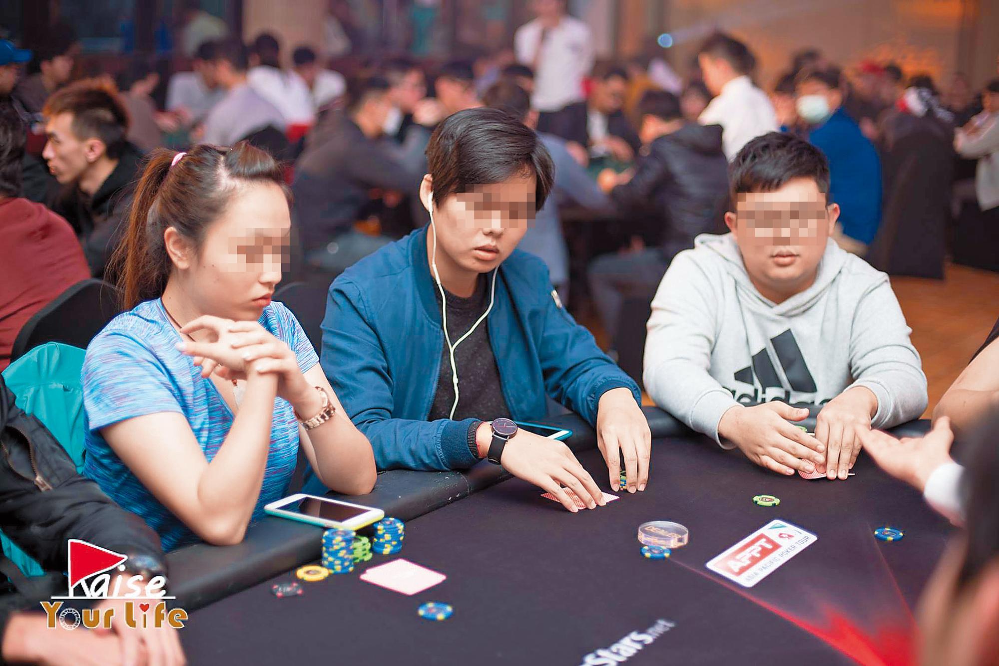 Raise以德州撲克為賣點，也經常舉辦實體比賽，是店家增加人氣的招數。（翻攝Raise臉書）