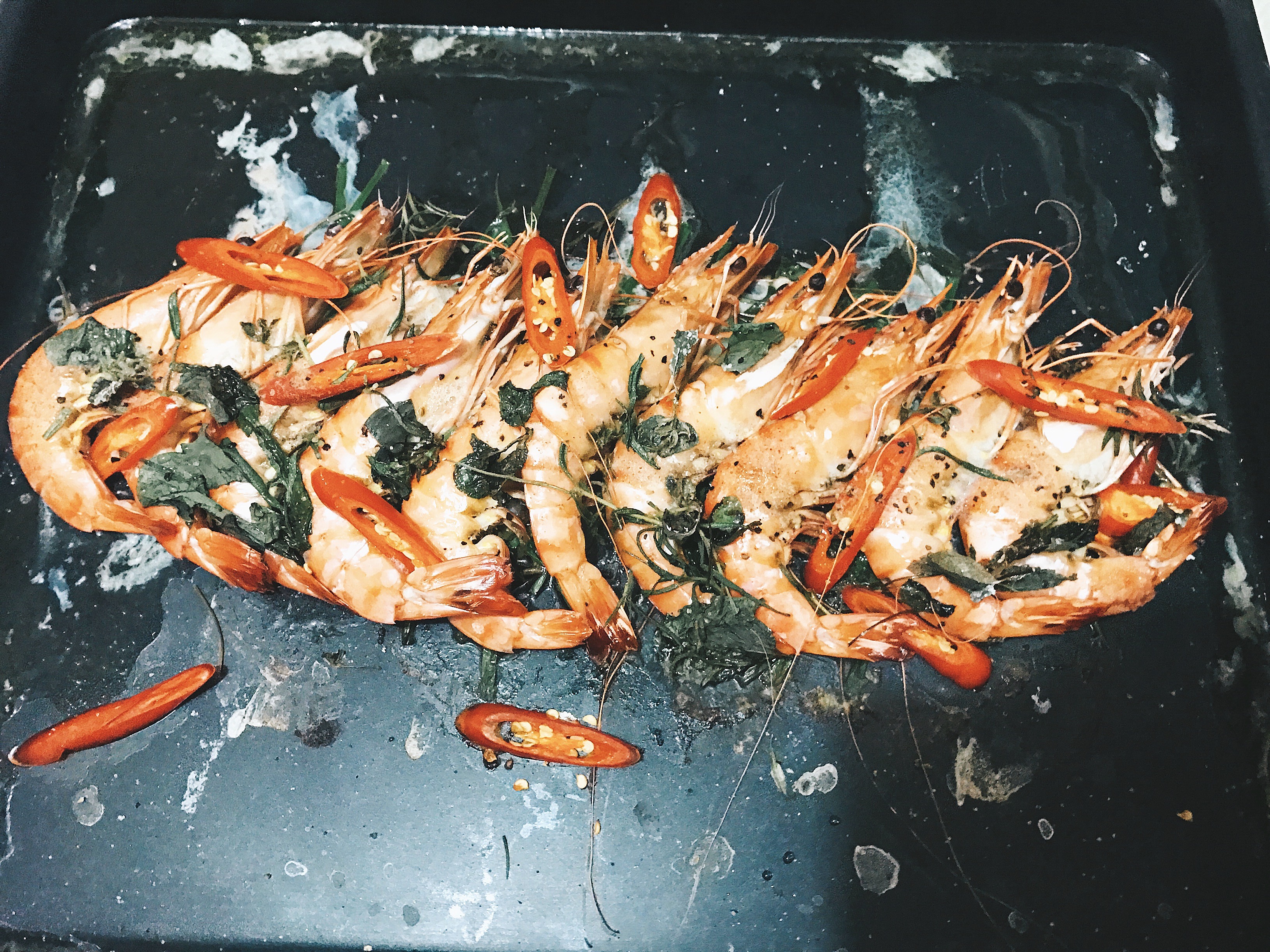 只要15分鐘，冷凍蝦就能輕鬆變身看起來有點厲害的料理。