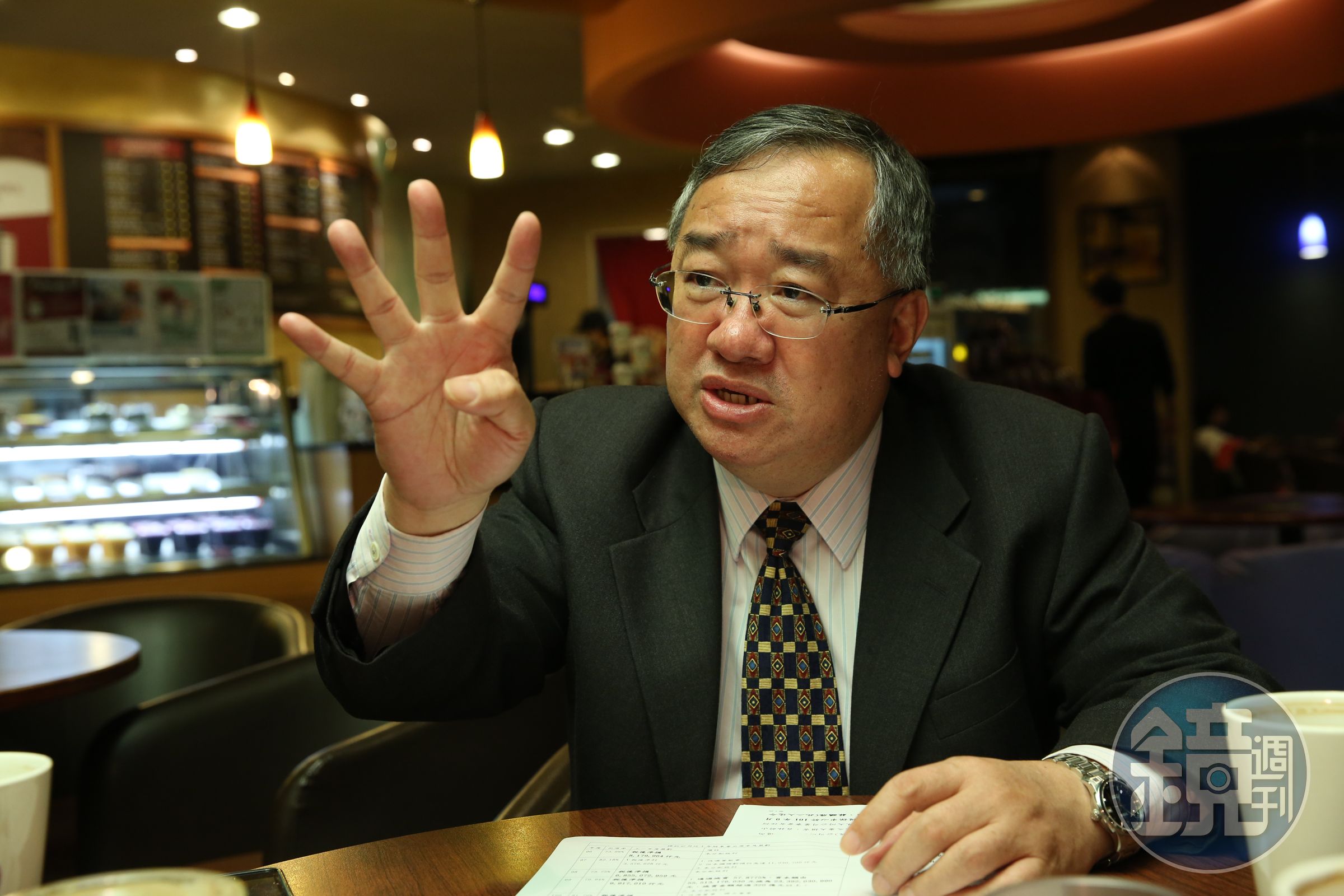 欣同董事長林宏信表示，大同公司董監事改選將堅持參選到底。