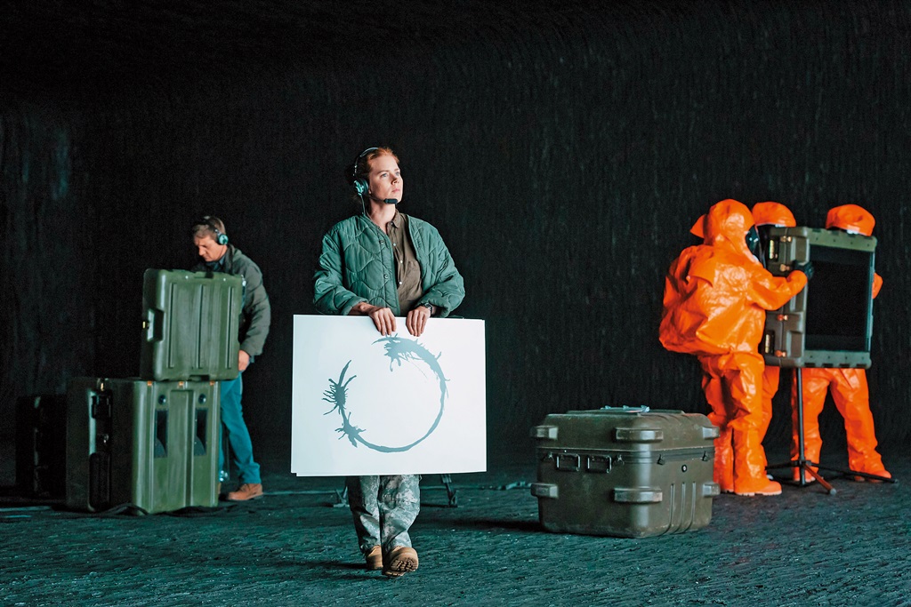 《異星入境》被影評稱為2016年最佳科幻片，今年也入圍8項奧斯卡。