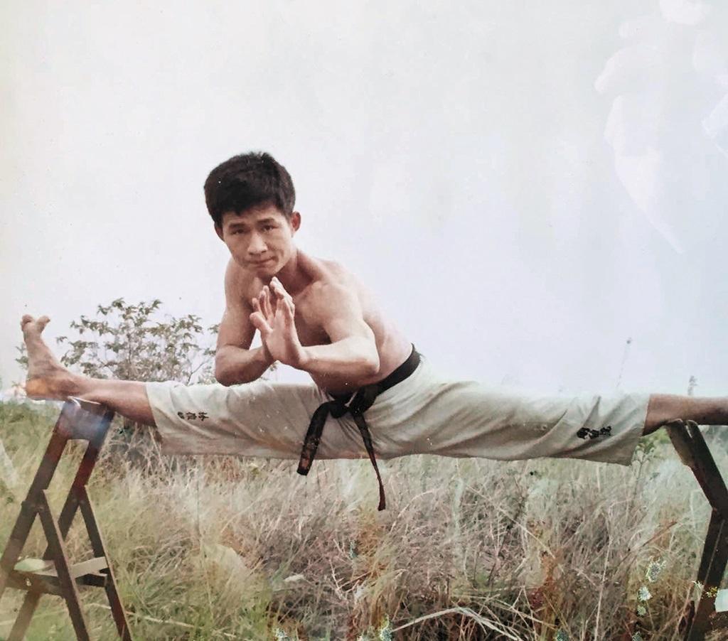林俊賢視李小龍為偶像，高三迷上練跆拳道，並以「武術家不能輕易認輸」精神自勉。（奎達提供）