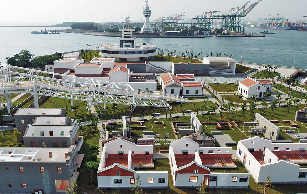 行政院也有意將大林蒲循紅毛港模式，將1.9萬人口遷移。（翻攝紅毛港文化園區網站）