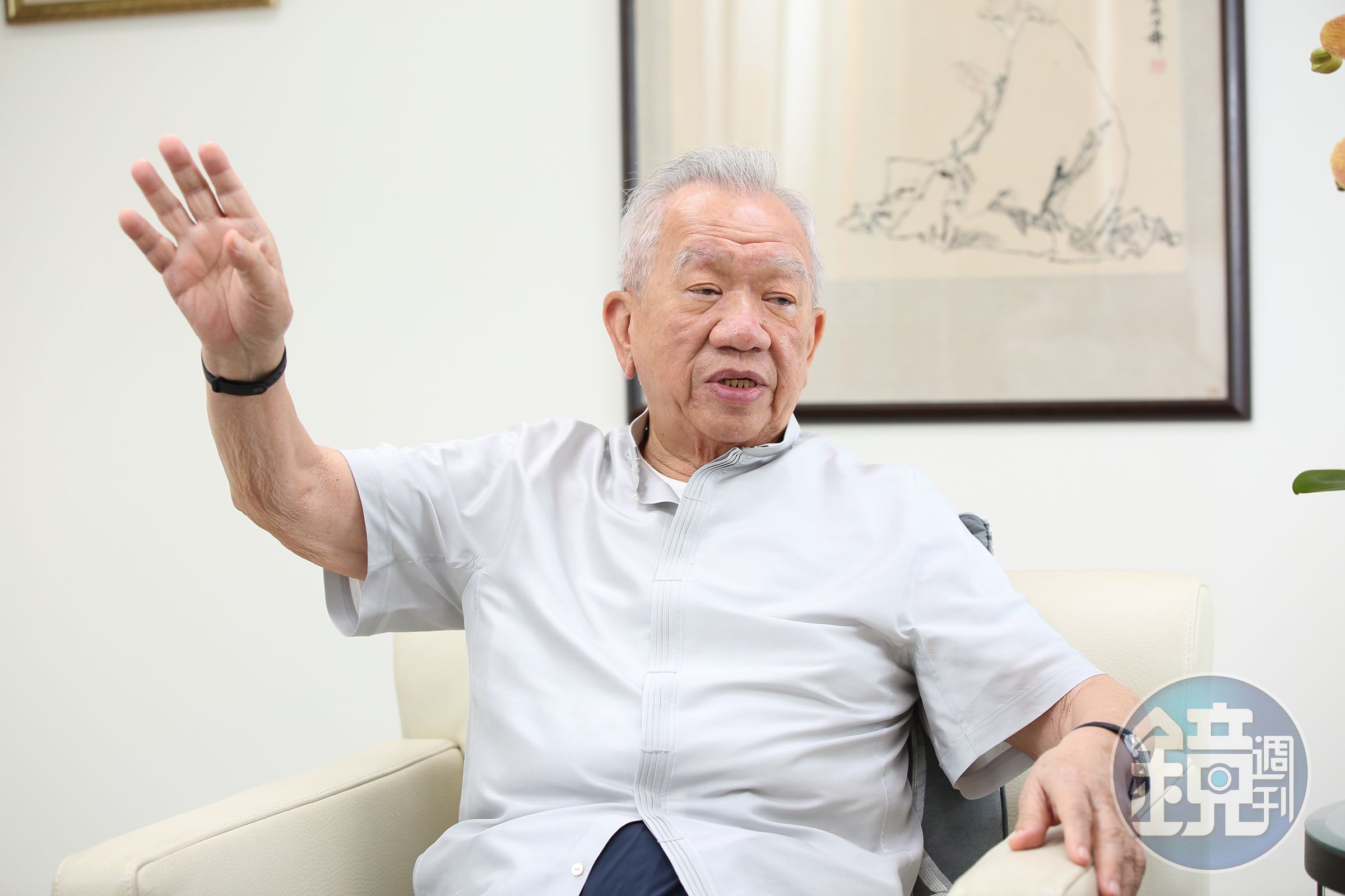 鼎興案爆發後，讓向來低調的何政廷，首度面對媒體開口。