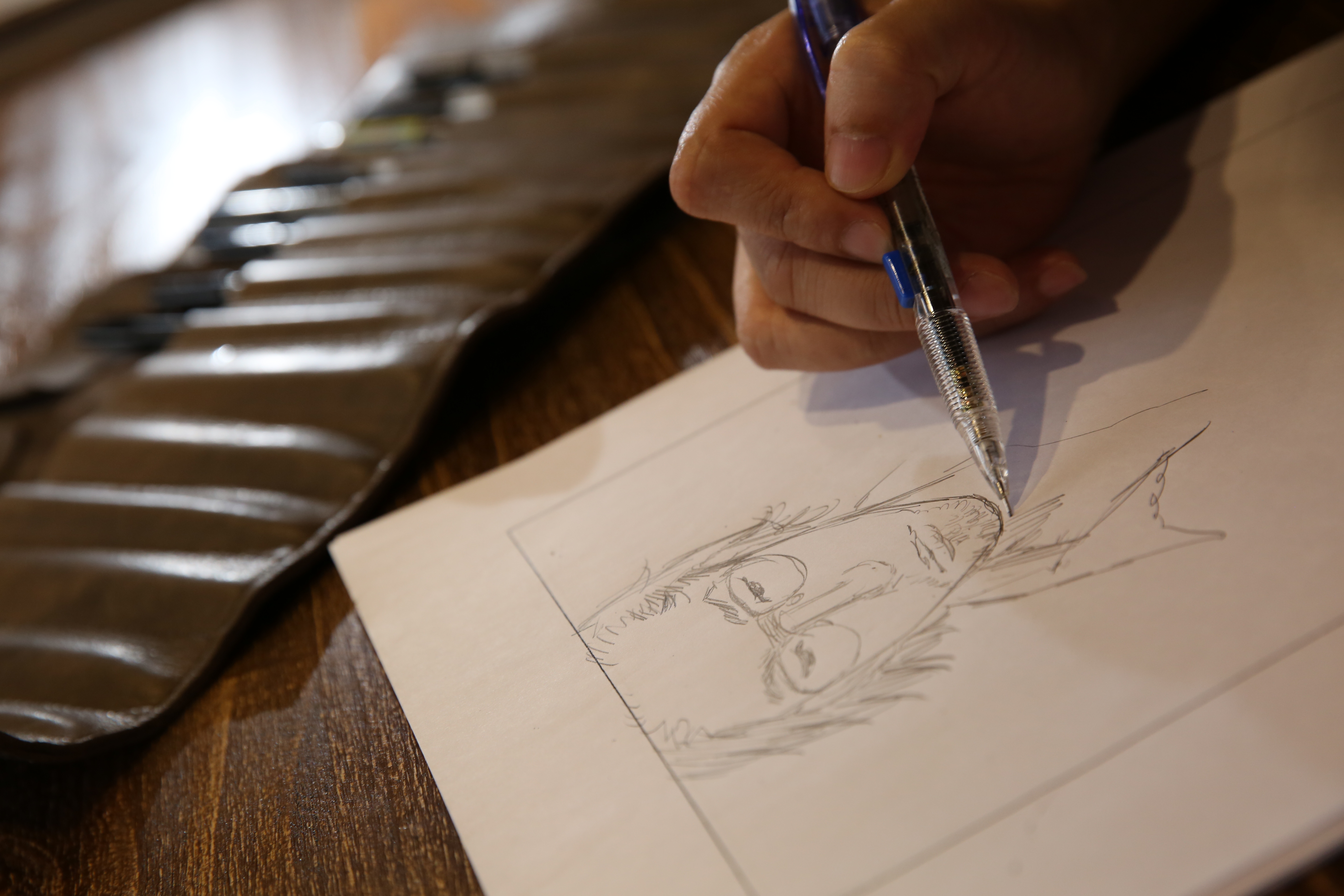 對阮光民來說，畫漫畫是長時間的孤獨以及與無形相處。