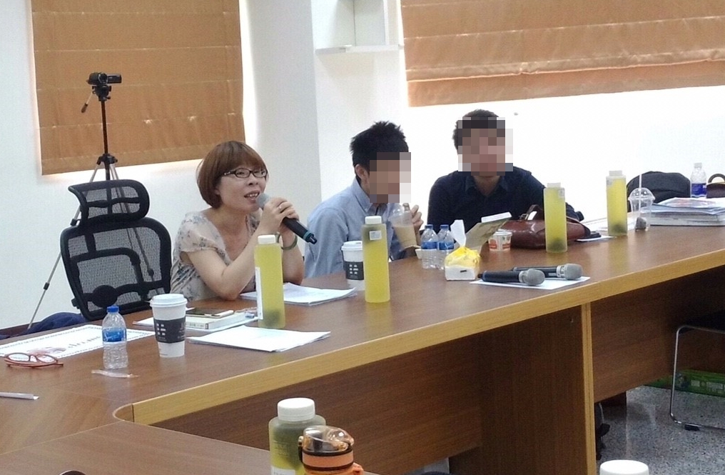 謝如山認為蔡怡如具有心理專長，可補足他的教學不足及同學需求，因此才請她幫忙協助教學，正面評價也不少，不能少數人批評就以偏概全。（ 讀者提供）