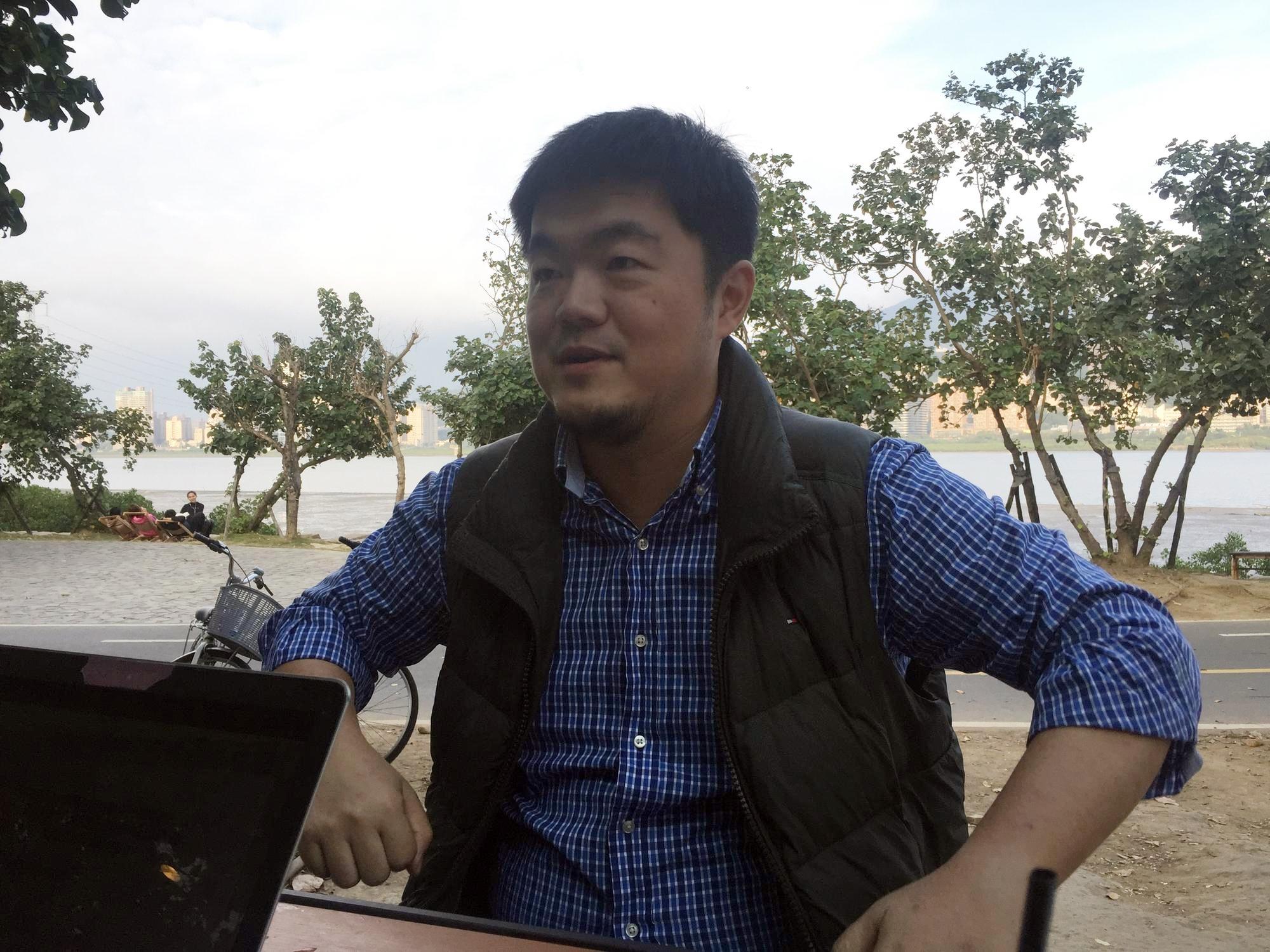 呂炳宏對於謝依涵逃死,低調不願表示意見。