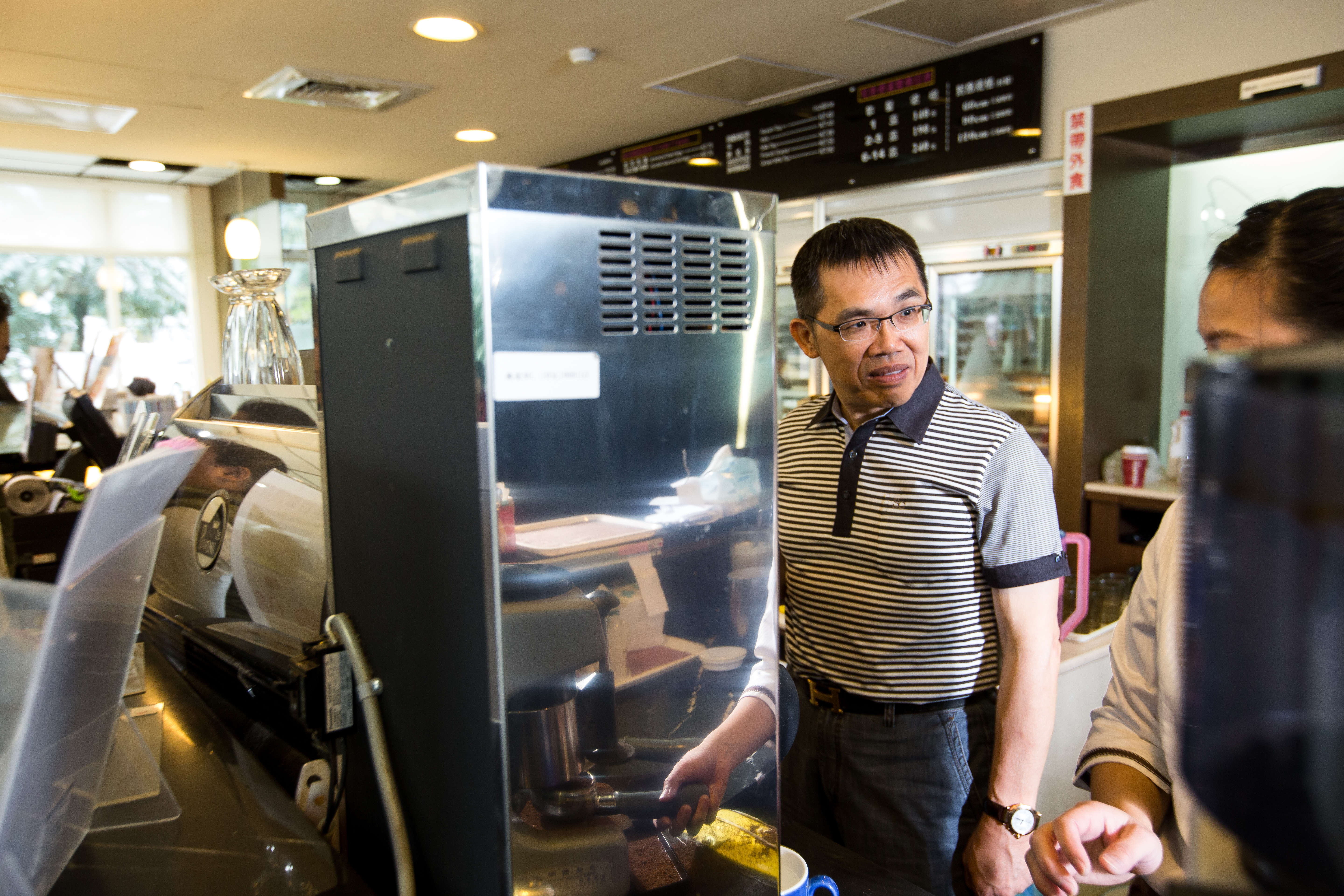 提拉米蘇創辦人劉敏賢曾經生意失敗過，也曾受雇於他人，人生閱歷豐富，他也從中學習識人。