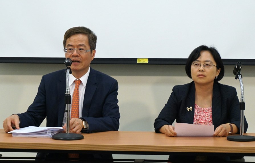 司改國是會第五組召集人梁永煌（左）指出，將不討論吸毒除罪除刑議題。