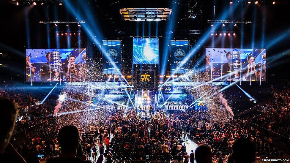 隨著電競產業逐部成熟，愈來愈多領域動起來，包含高中大學的高等教育。