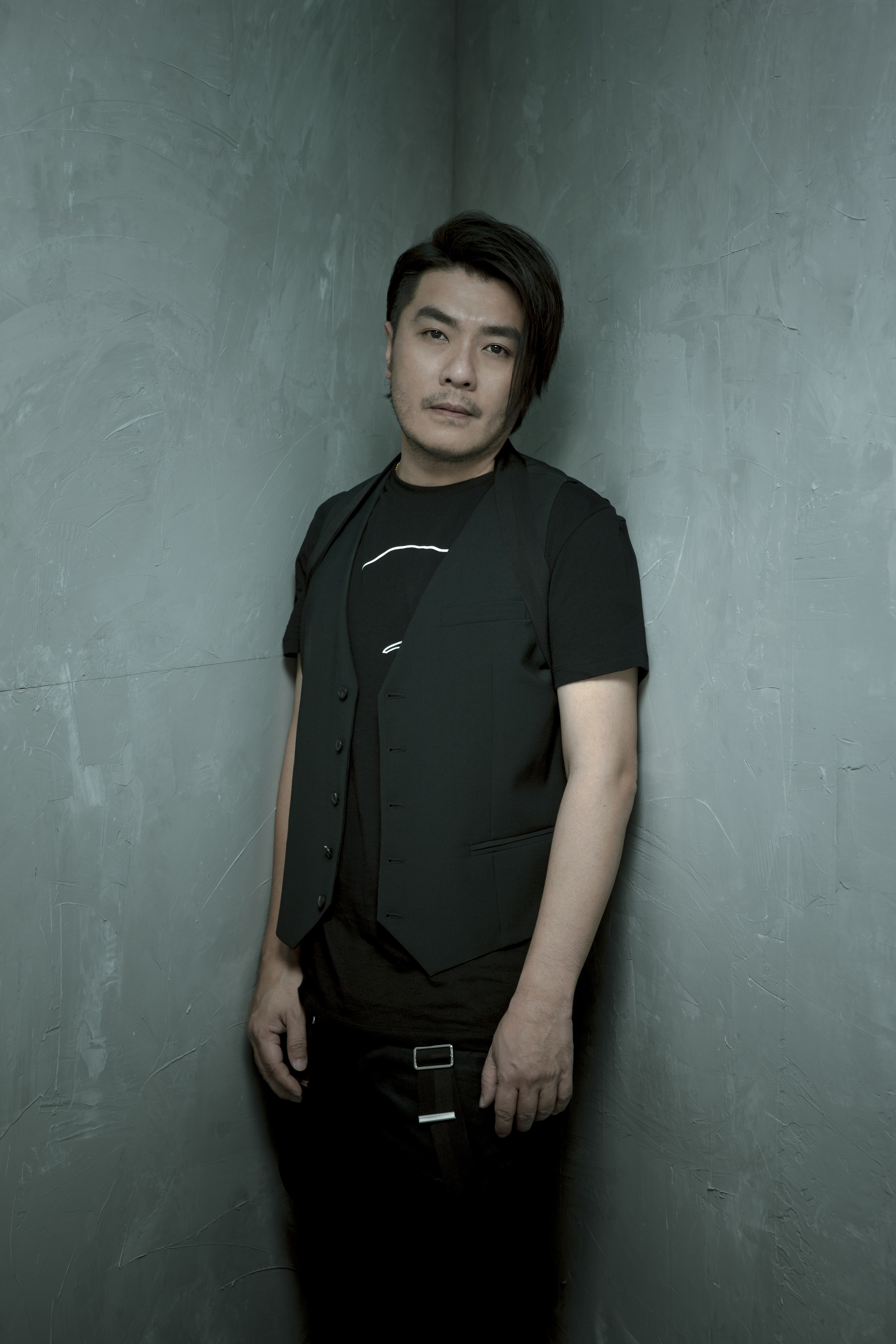 阿杜加盟種子音樂，成了品冠、林明禎師弟。（種子音樂提供）