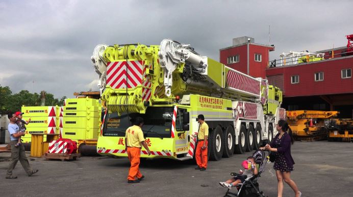 啟德公司是亞洲前5大、台灣第1大吊車公司，也成為遭收受回扣的苦主。