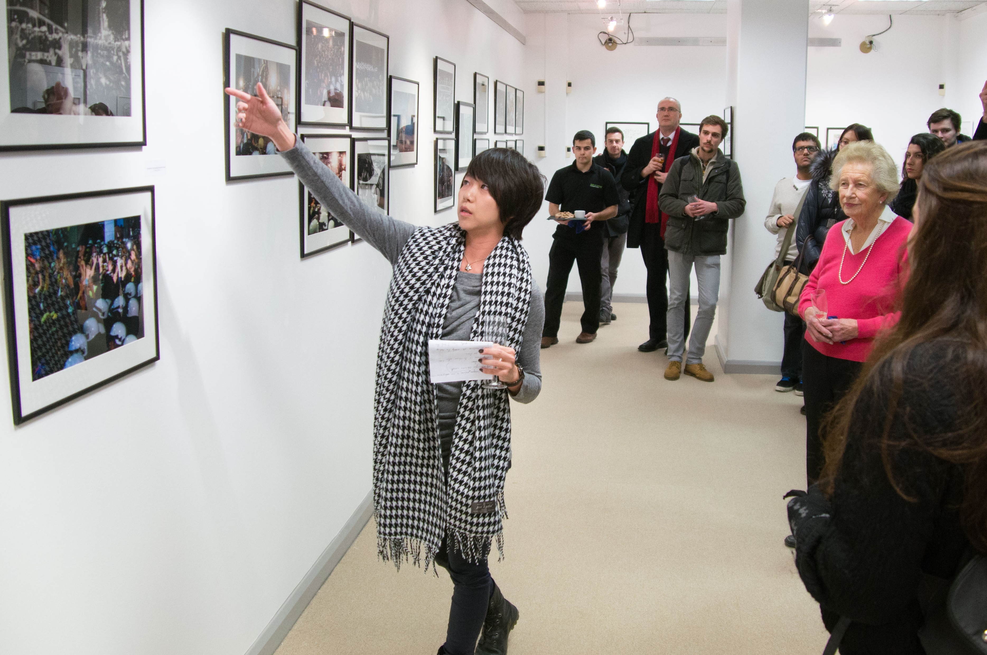 7年級世代的黃于倩，2015年曾在英國舉辦攝影展，3月27日起被聘為總統府首任女攝影官。（總統府提供）