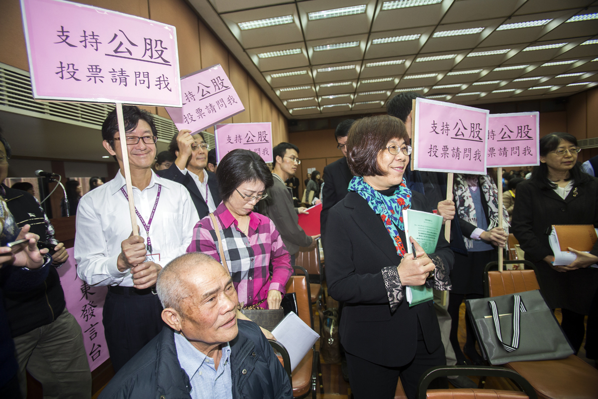 彰銀上屆董監事大戰時,財政部全員出動,順利取得經營權。(今周刊)