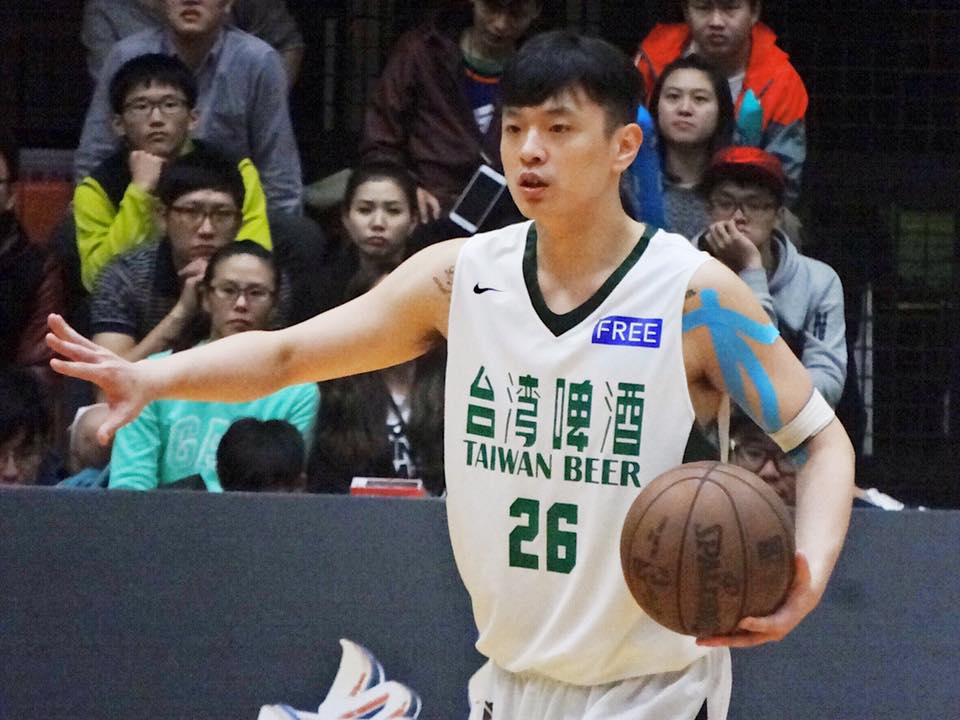 張容軒與妻子結婚一年後因劈腿離婚。（翻攝自張容軒FB）