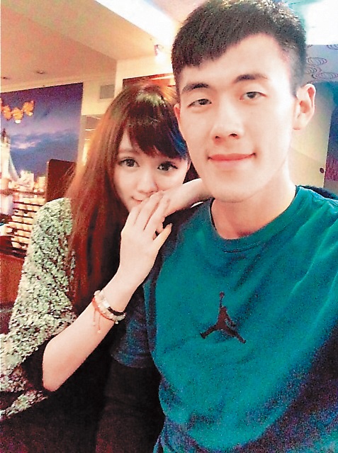 劉錚的女友Vinnie(郭思儀)常常在IG上放閃,毫不保留地貼上小倆口的約會合照。(翻攝自郭思儀IG)