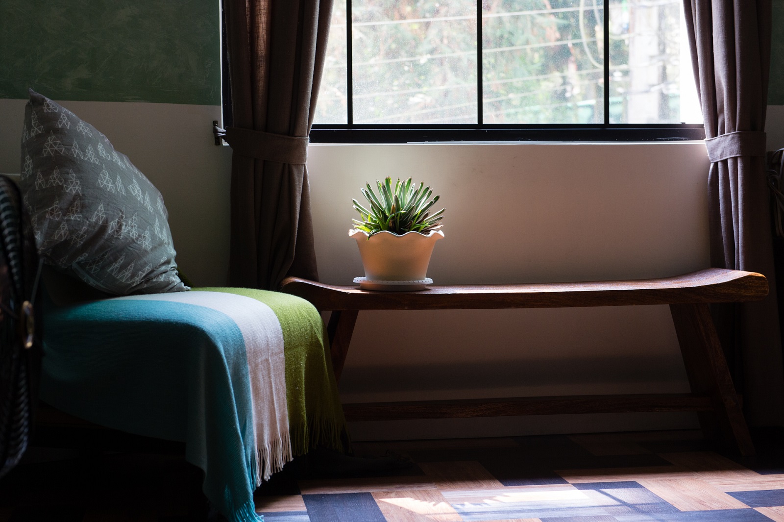 眾多溪頭民宿中，「七天四季」散發一股細膩清新感。