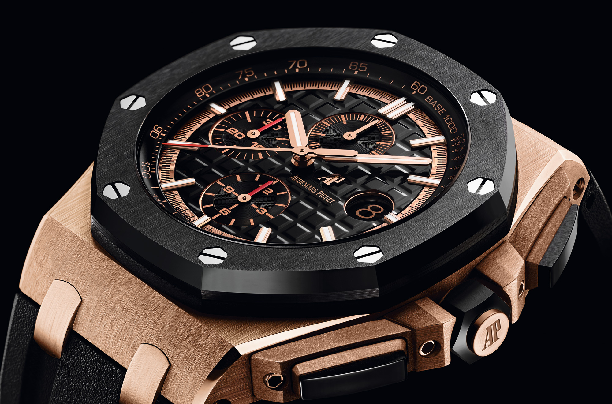 【錶壇焦點】換上陶瓷圈，帥氣滿分！全新皇家橡樹離岸型計時碼錶