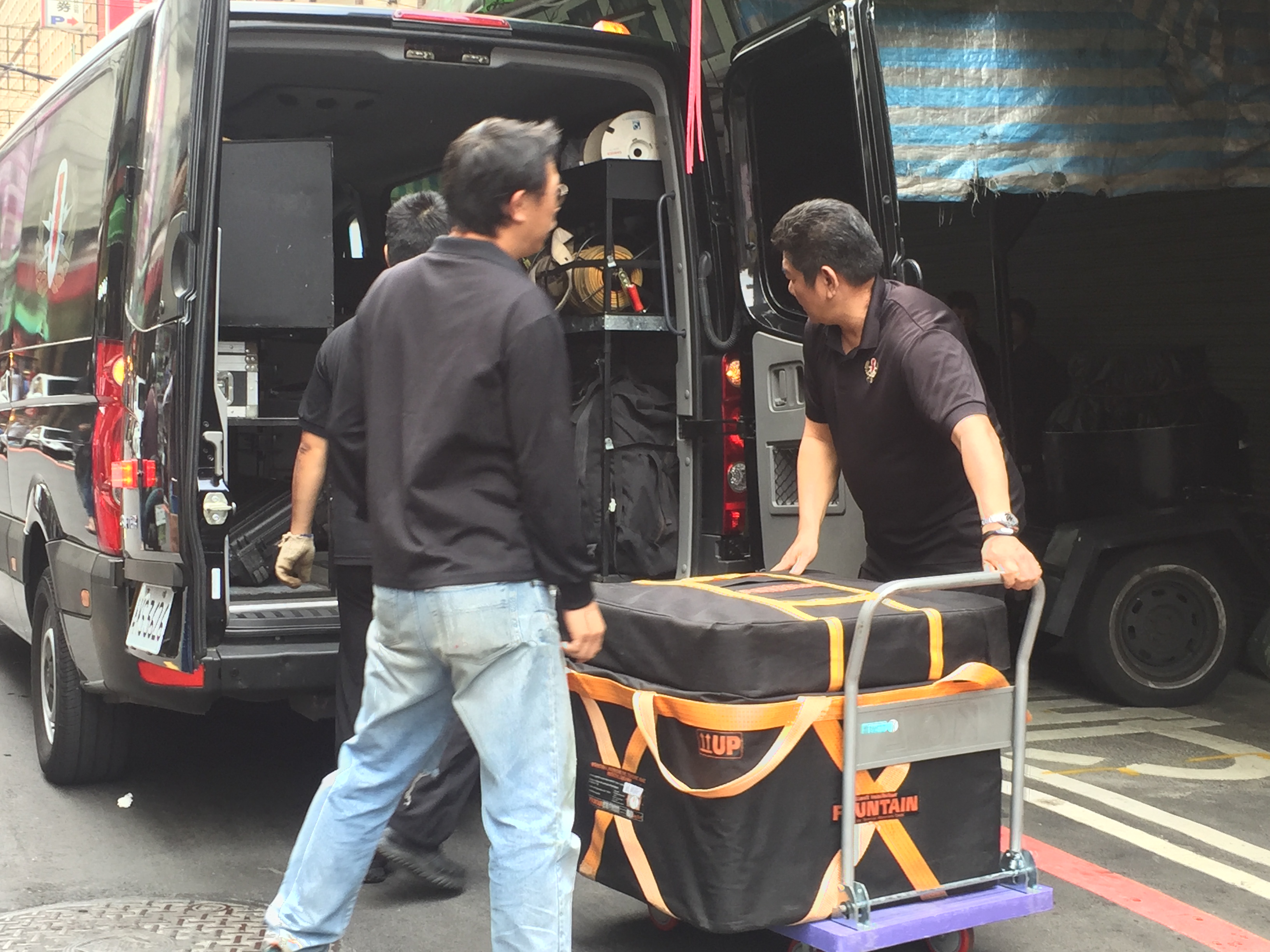 劉邦誠的手榴彈被刑事局帶回調查。