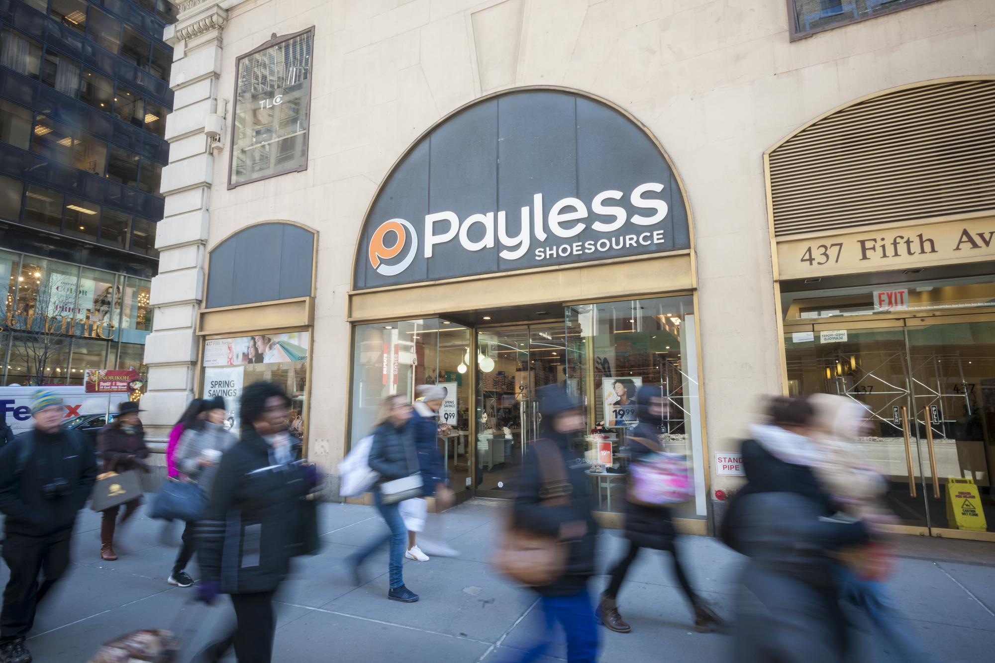 美大型連鎖零售業Payless、Limited Stores宣布破產,反應的是電商崛起、租金壓力沉重的事實。(東方IC)