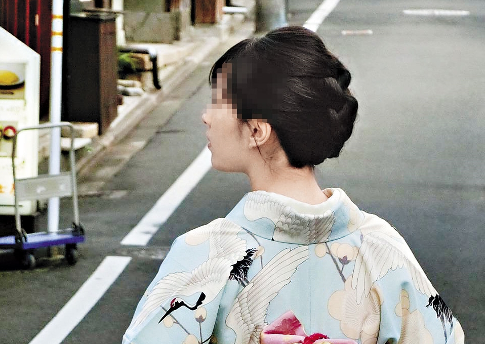 林奕含的父親在社團群組上發文，字字句句透露不捨愛女的心境。