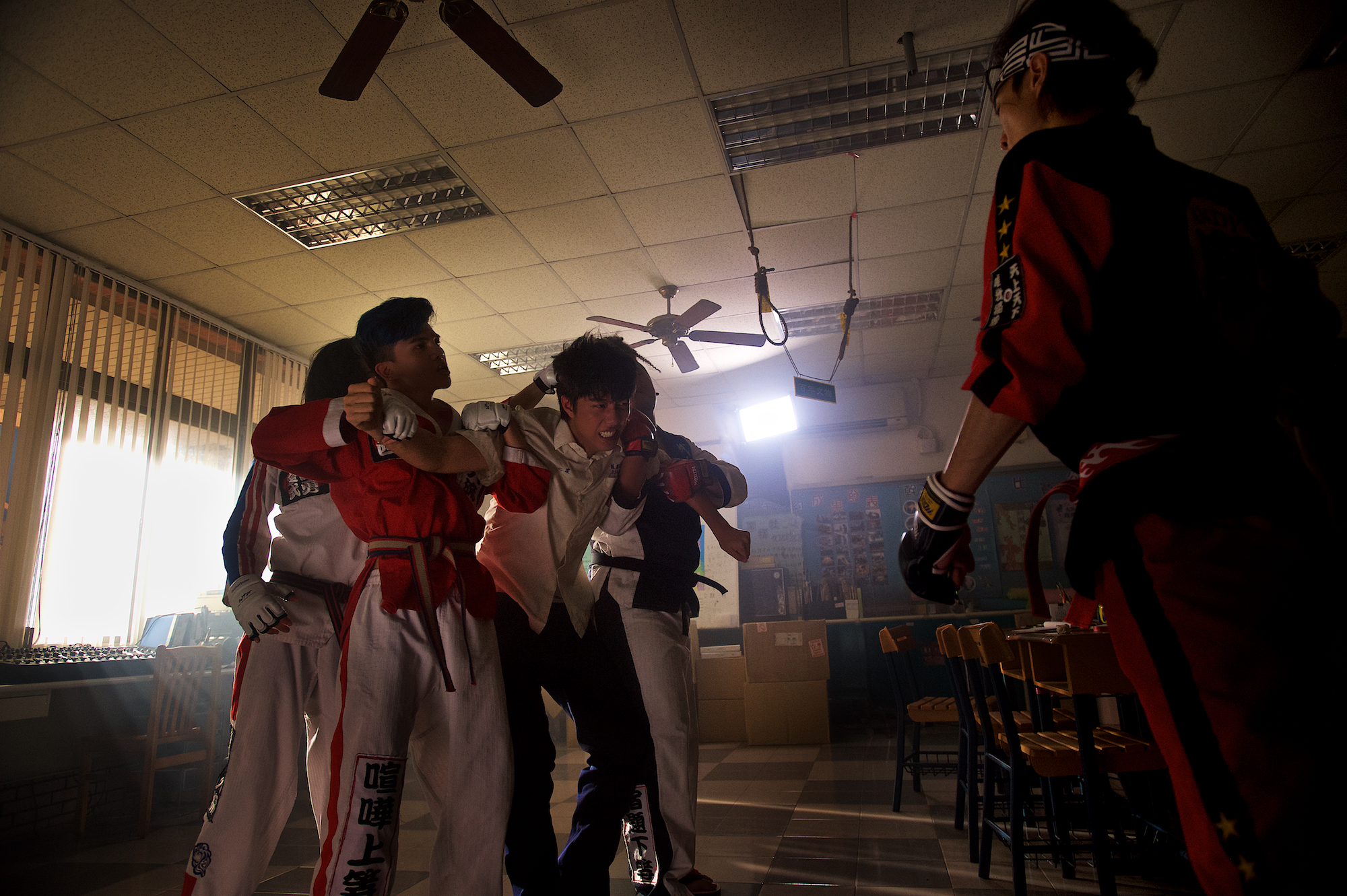 蔡凡熙在《痴情男子漢》慘遭修理。