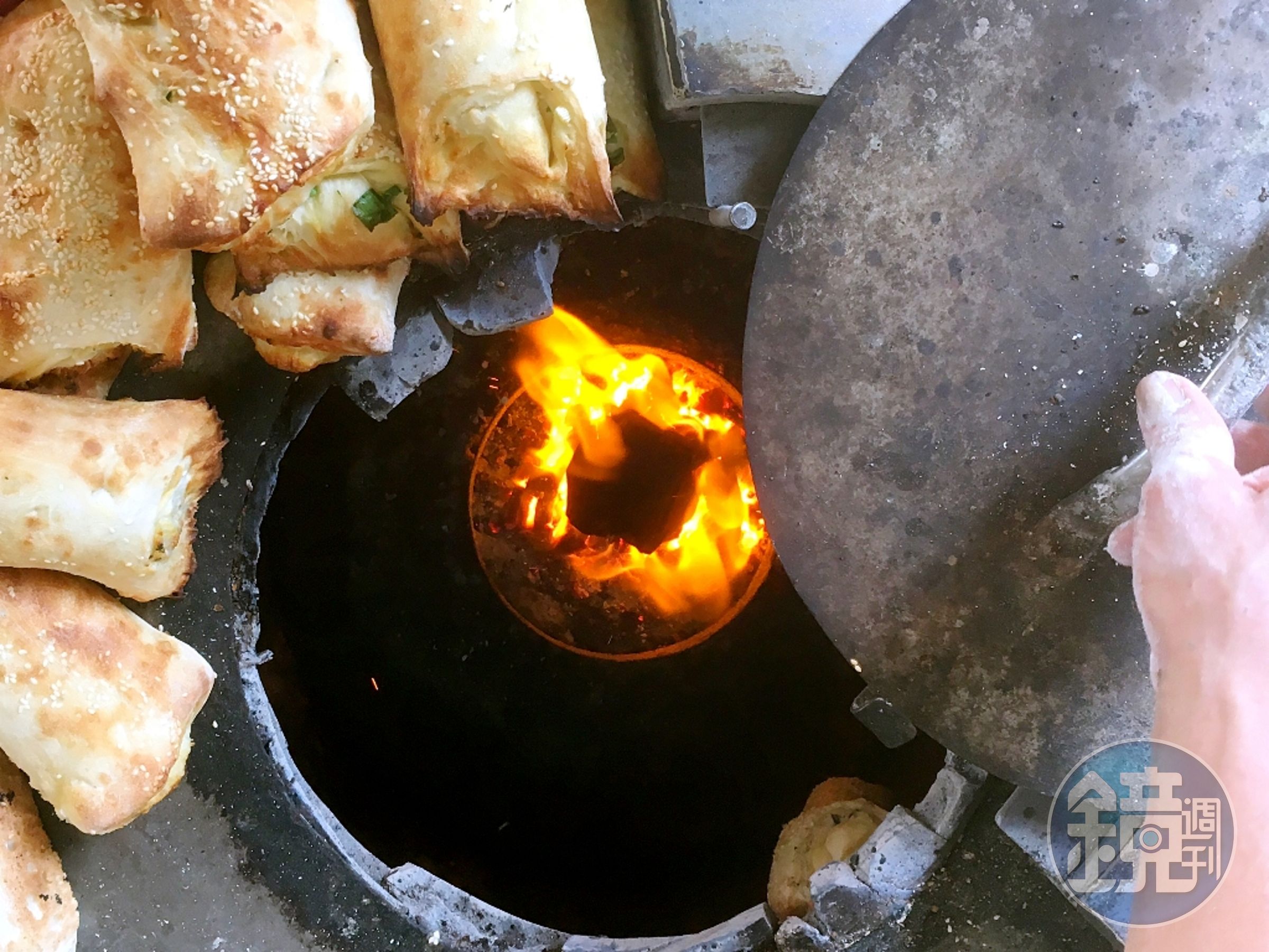 「和記豆漿店」的「燒餅」，是不少台北人心目中的一品美味。（25元／個）