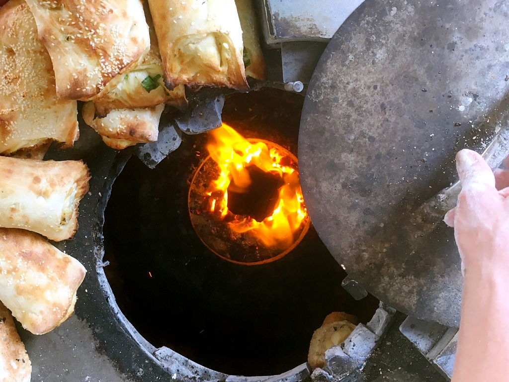 「和記豆漿店」的「燒餅」，是不少台北人心目中的一品美味。（25元／個）