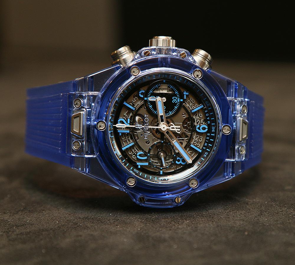 Big Bang Sapphire藍色藍寶石水晶腕錶,定價NT$2,616,000。