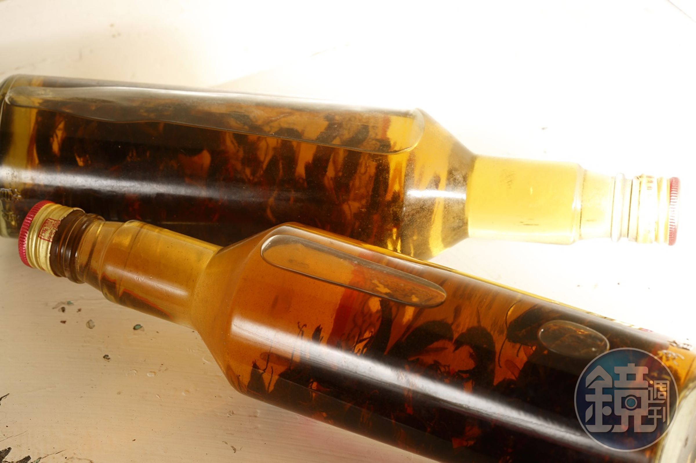 虎頭蜂酒據稱有強壯筋骨的效用，但未科學被證實。