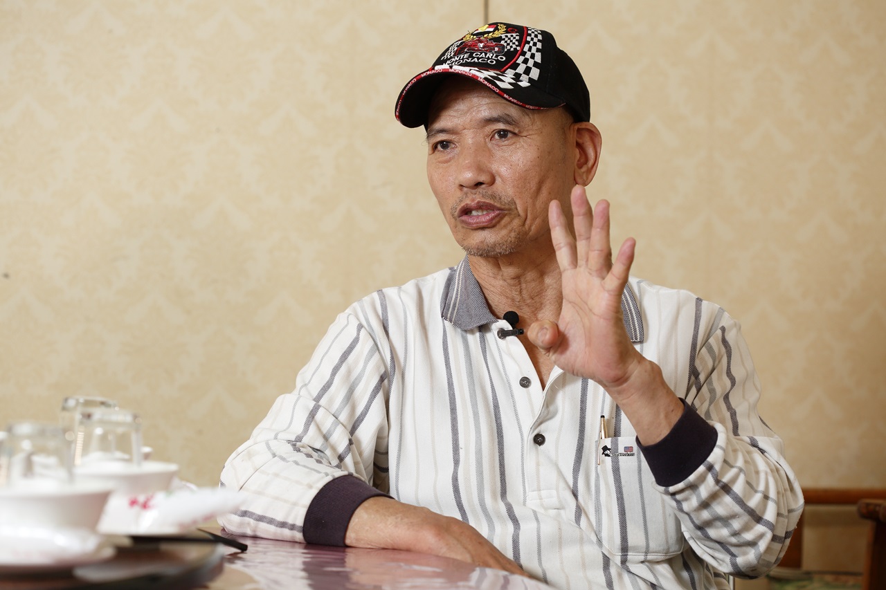 談起賭字，謝勇忠說：「錢怎麼來怎麼去，賭來的錢很難留得住。」