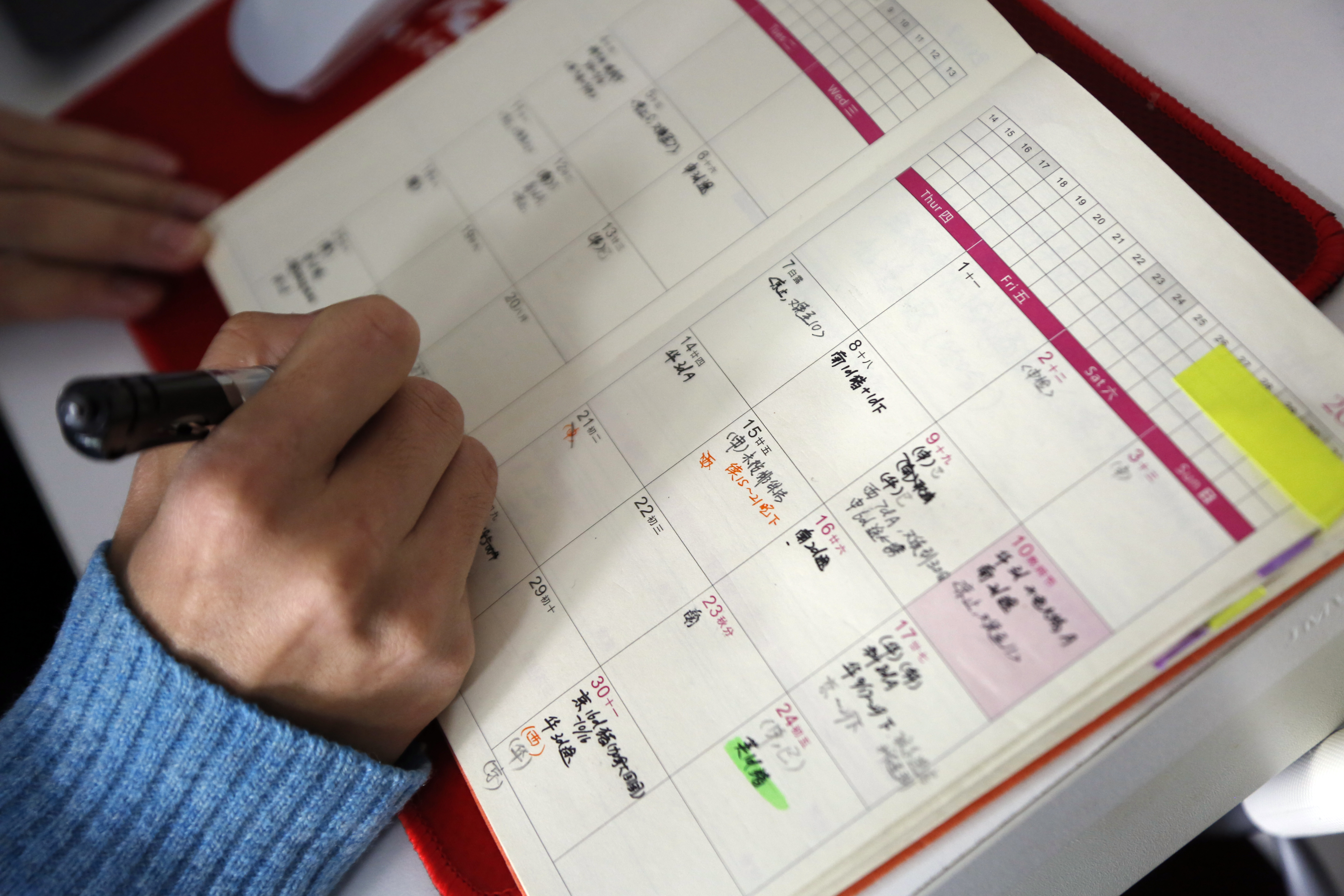 美國最新的炫富招數，是每天滿滿的行程。