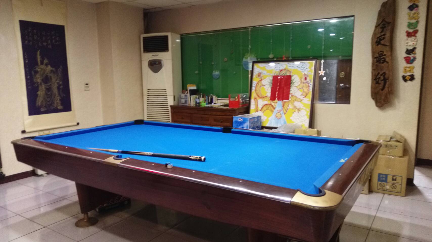 【破獲淘金網】歡唱K歌撞球桌　簽賭網員工根本「幸福企業」