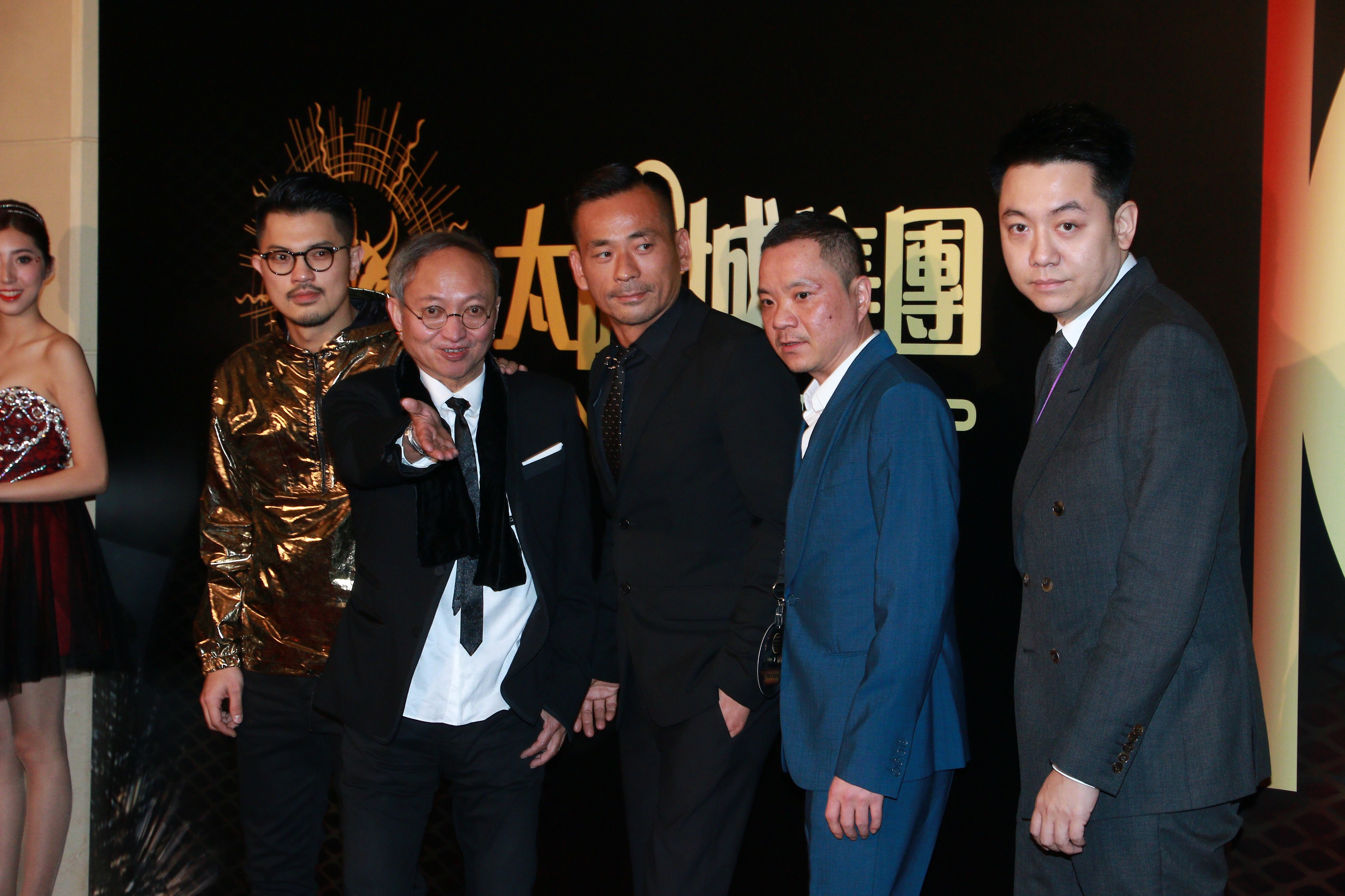 原來沈慶京債主是澳門賭場大亨周焯華（圖中），今年43歲的他發跡傳奇不輸威京小沈。（東方IC）