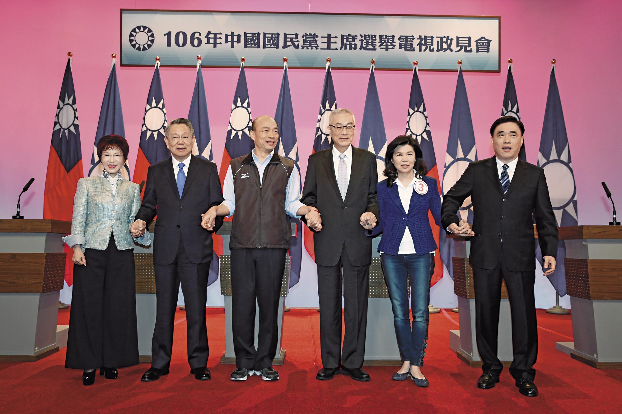 國民黨改選黨主席，洪秀柱（左起）、詹啟賢、韓國瑜、吳敦義、潘維剛、郝龍斌等6名候選人，火力全開。